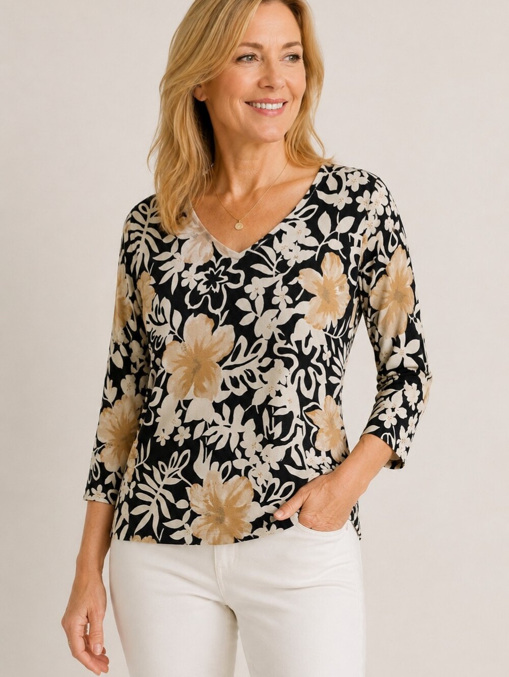 CC Hughes Silk Tropical Floral Top Medium Black Beige V-Neck Resort Boho